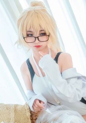 堕落的女律师