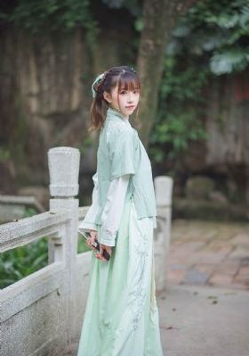 激情按摩店