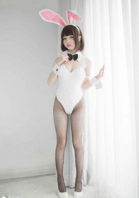 乡下裸体宴会在线播放