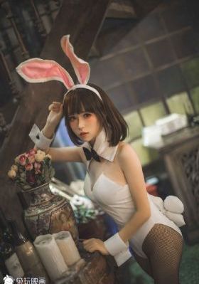 美女来了