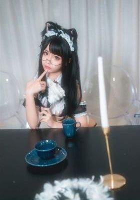 叶子楣裸乳照无奶罩视频